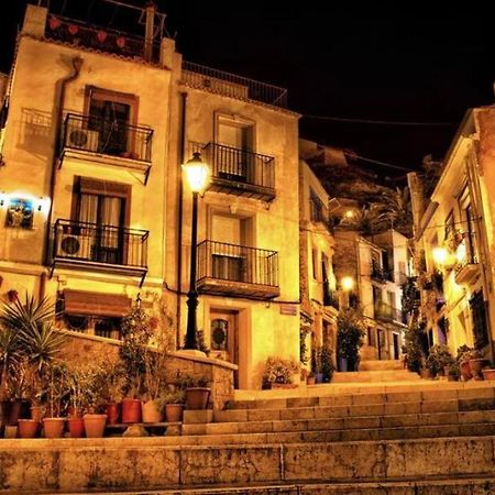 Apartamento En Zona De Ocio Casco Antiguo Alicante Exterior photo